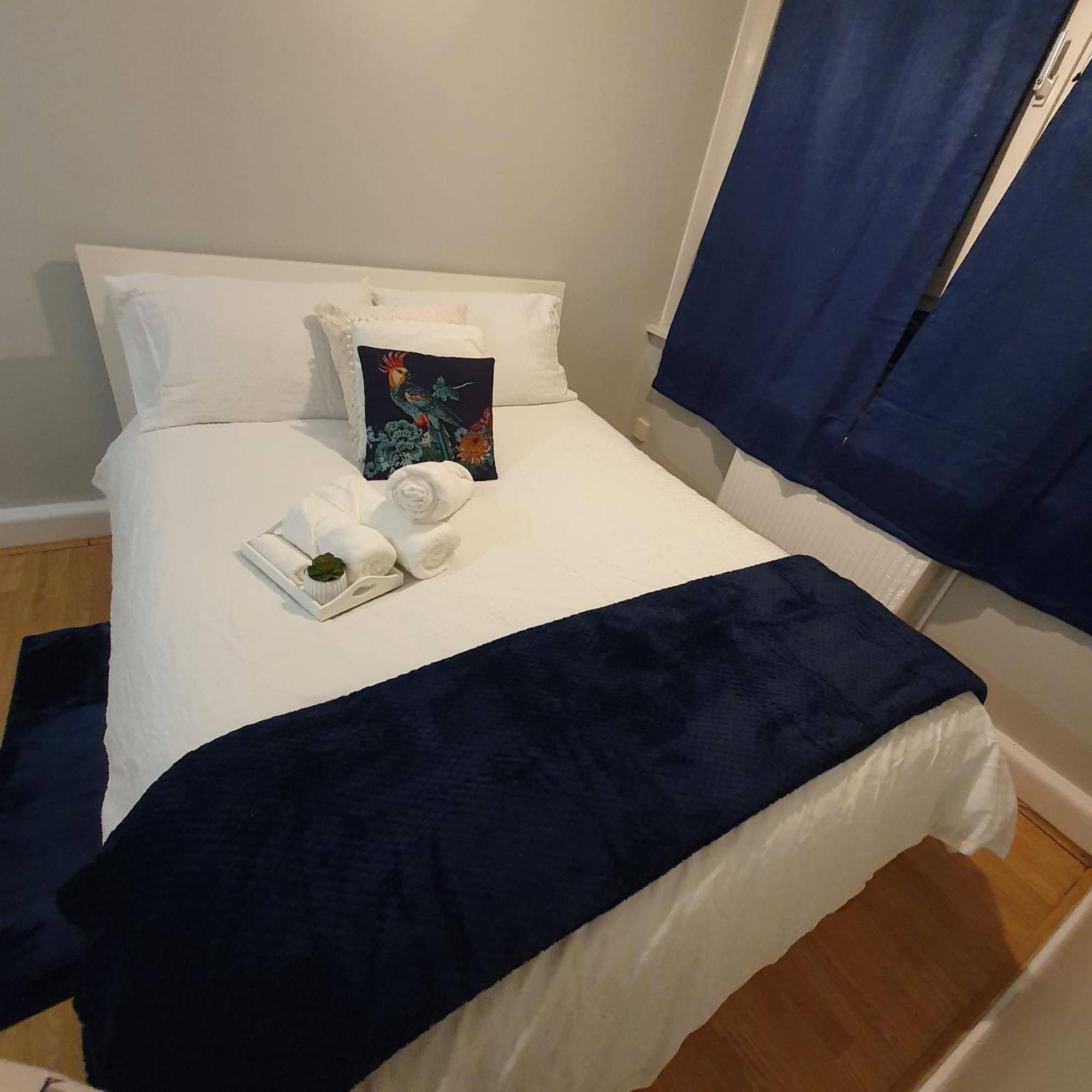 Yolo House Hotel London Bagian luar foto