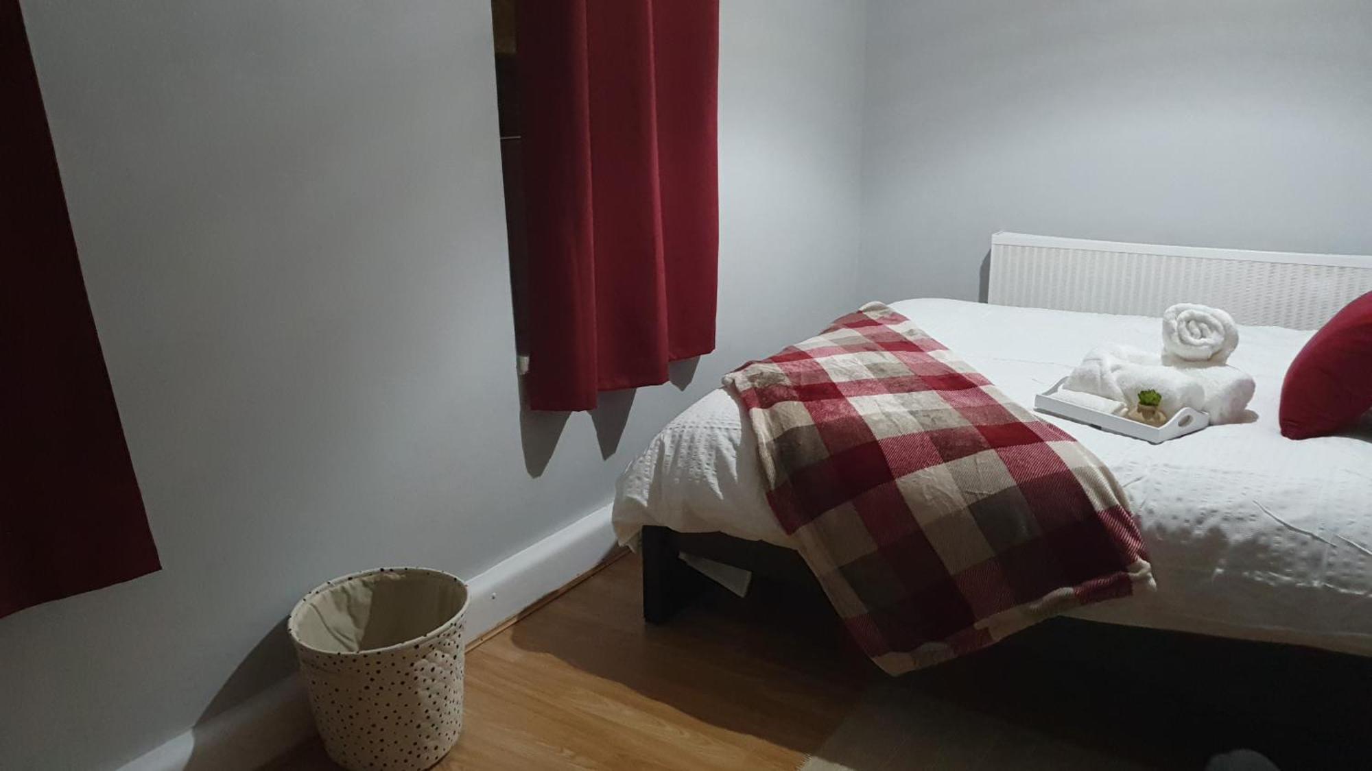 Yolo House Hotel London Bagian luar foto