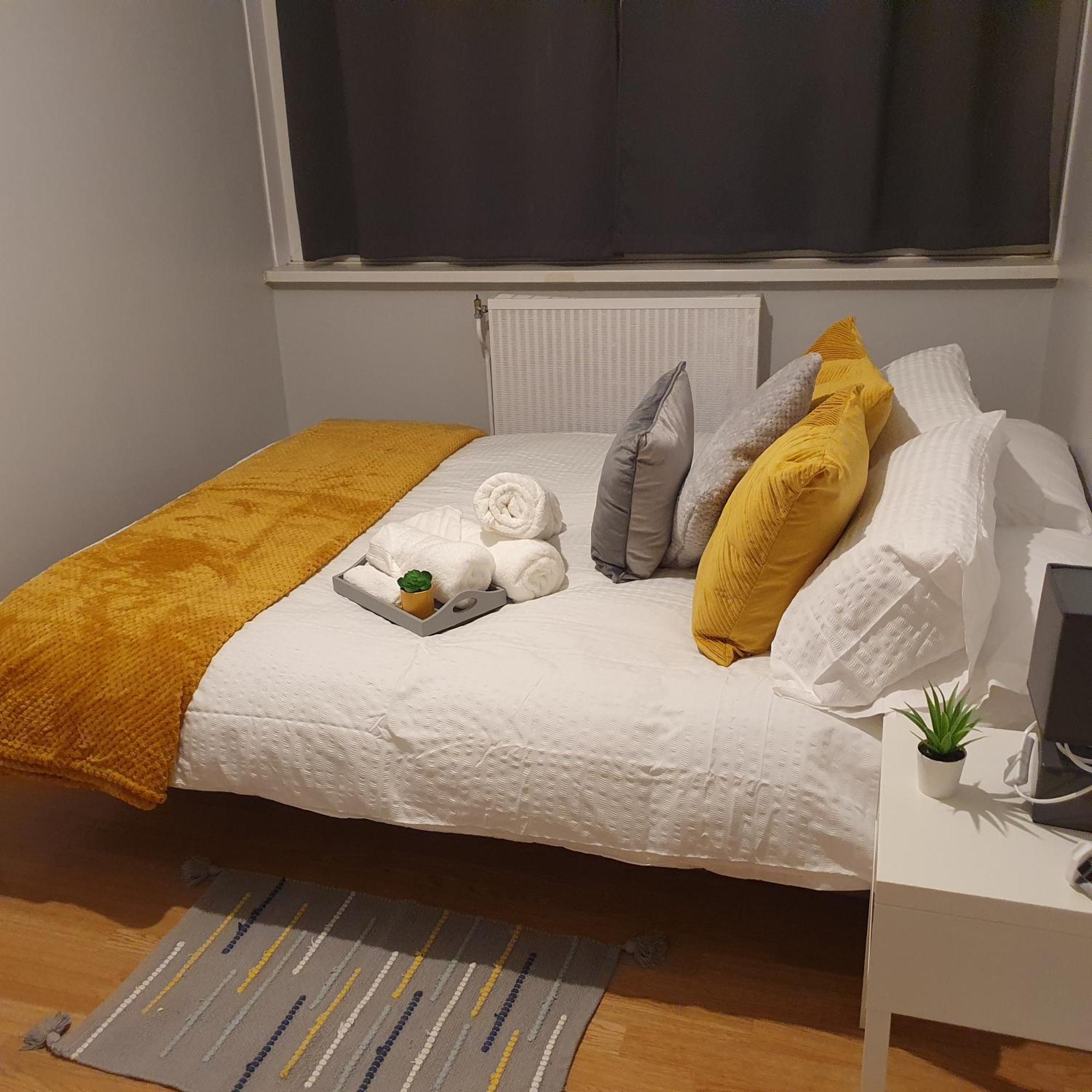 Yolo House Hotel London Bagian luar foto