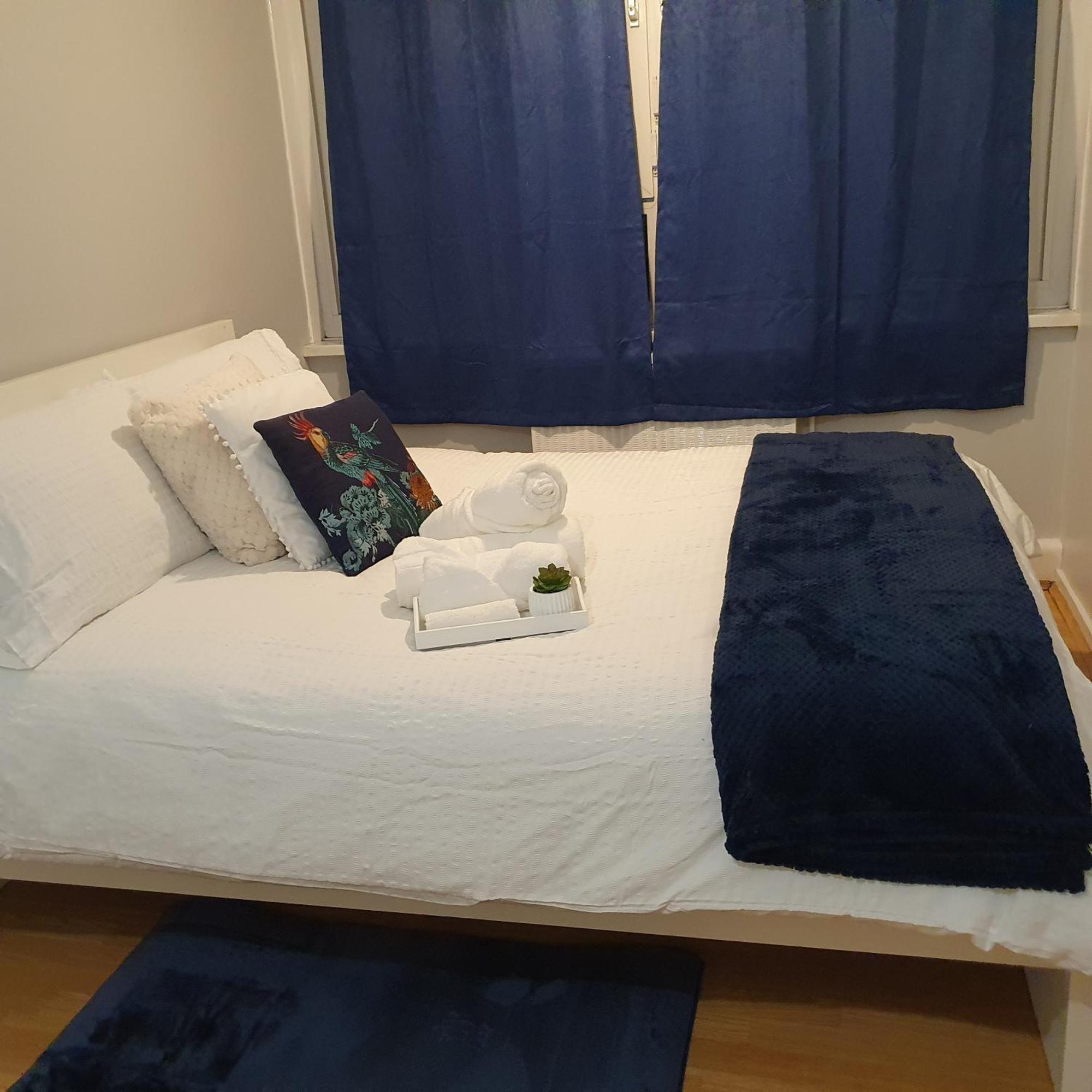 Yolo House Hotel London Bagian luar foto