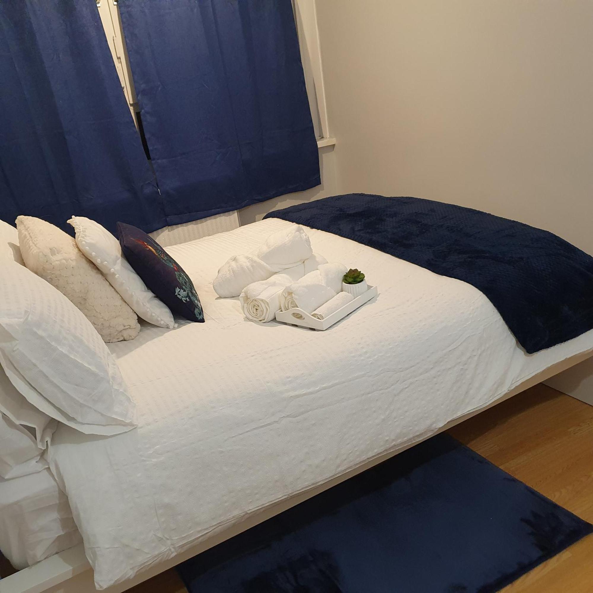 Yolo House Hotel London Bagian luar foto