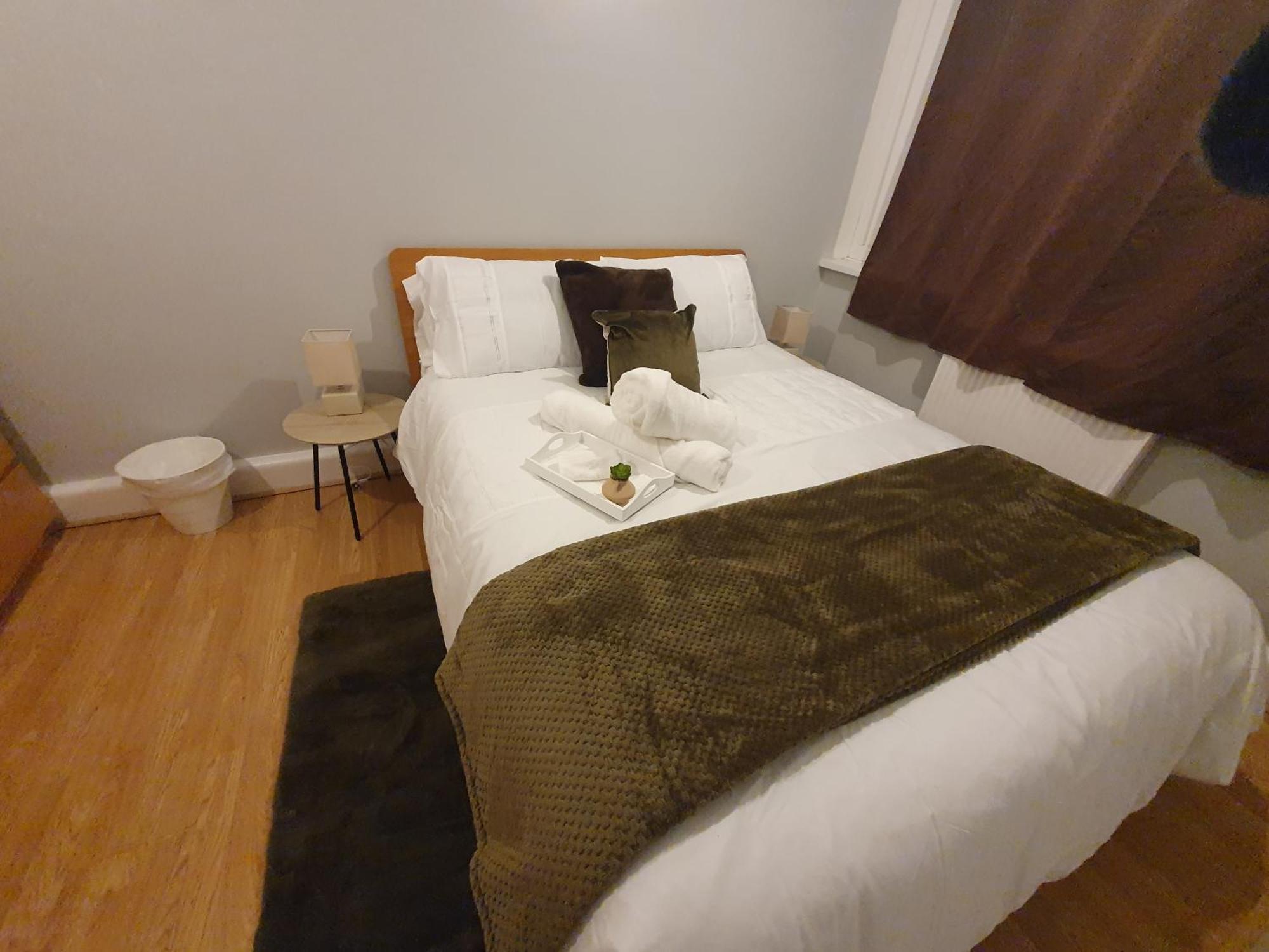 Yolo House Hotel London Bagian luar foto